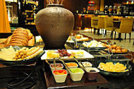 Seasons - Waterfront Manila Pavilion Hotel & Casino food