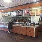 Boston Market outside