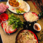 Café Mama Pho food