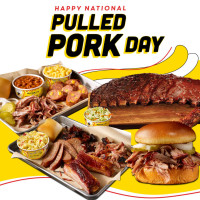 Dickey's Barbecue Pit food