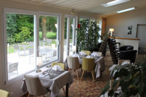 Le Manoir De Gavrelle food