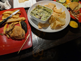 Red Robin Gourmet Burgers And Brews food