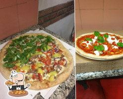 Pizzeria D'asporto Mon Amour food