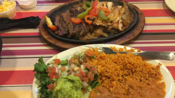 Los Molcajetes food