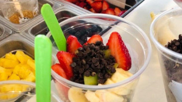 Banzai Bowls food