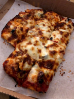 Empire Pizza food