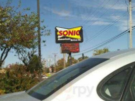 Sonic Drive-in outside