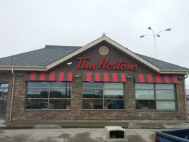 Tim Hortons outside