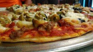 Sorrento's Pizza food