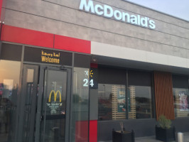 Mcdonald's outside