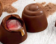 Chocolates Brasil Cacau food