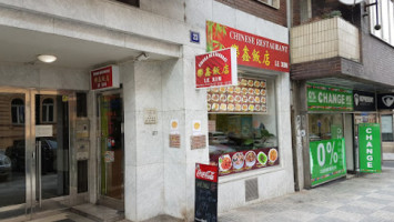 Restaurace Le Xin outside