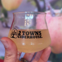 2 Towns Ciderhouse food