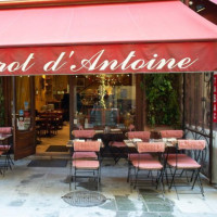 Le Bistrot d’Antoine inside