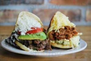 Doggi's Arepa Hallandale food