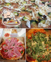 Basilico Pizza food