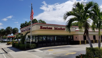 Boston Market outside