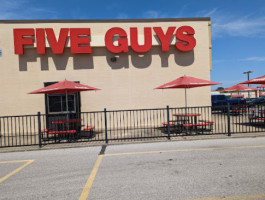 Five Guys inside