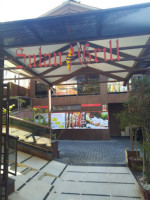 Sutan Grill outside