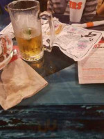 Hooters food