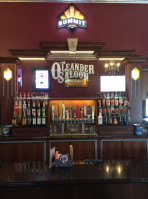 Oleander Saloon food