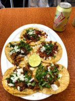 Taqueria Los Posadas food