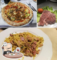 Pizzeria Monviso food