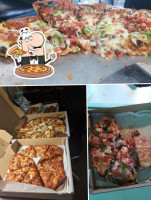 Warehouse Pizza food