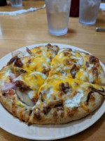 511 Main Fountain Pizzeria food