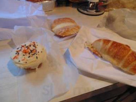 Great Island Bakery food