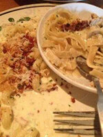 Olive Garden food