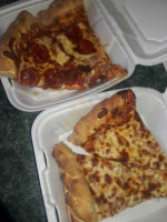 Sir Nick's Pizza food