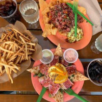 Chiki Tiki And Grille At Burdines Waterfront food