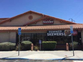 Sizzler outside