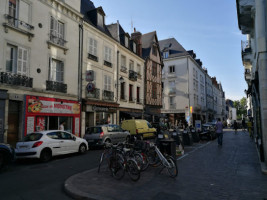 Mcdonald's Place Du Grand Marché inside