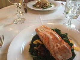 Wyndhurst Room Cranwell Resort food