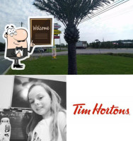 Tim Hortons outside