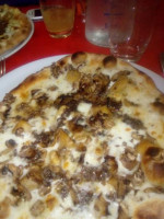 Pizzeria La Pingera food