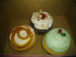 Pandora's Cupcakes food