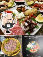 Pizzeria Panico food