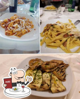 Lo Stuzzichino food