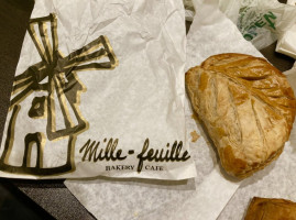 Mille-feuille Bakery inside