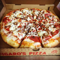 Figaro's Pizza food