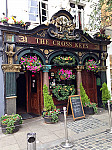 Cross Keys outside