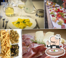 La Locanda Hostaria Della Posta food