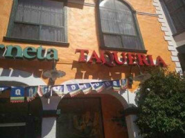 La Corneta Taqueria outside