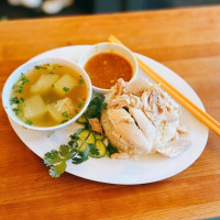 Nong's Khao Man Gai food