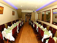 Tavistock Tandoori inside