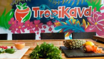 Tropikava Kafe food