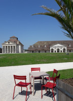 La Table des Jardins inside